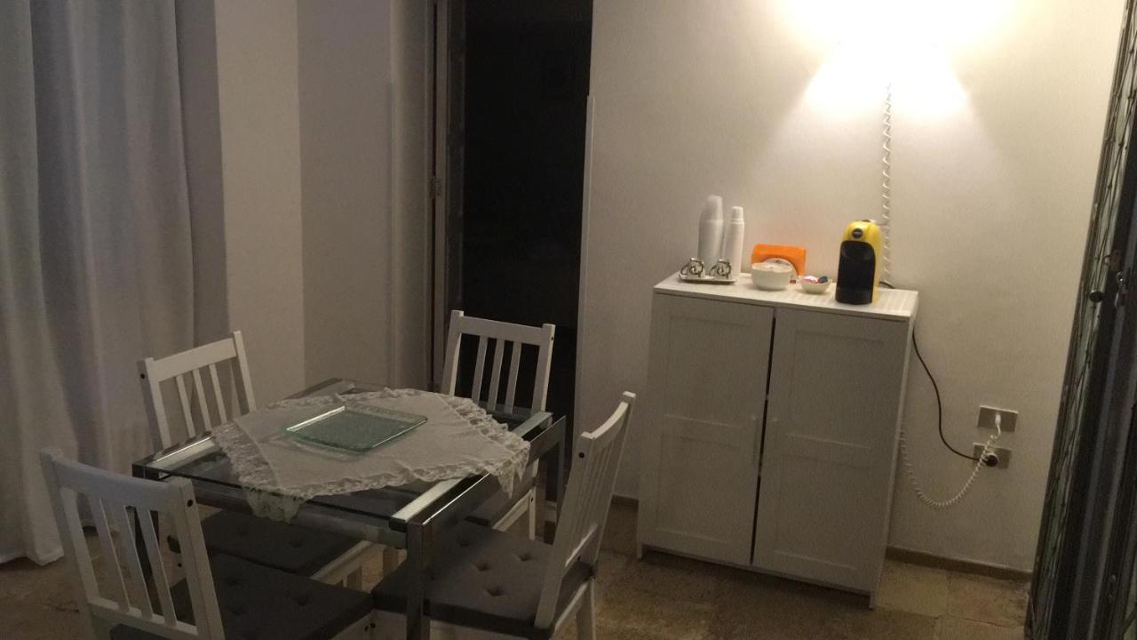 Comfort As Usual Μπάρι Εξωτερικό φωτογραφία